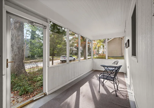 Photo 3 of Single family home for sale at 405 Napoleon St, Valparaiso, IN 46383 | MLS# 847477 | Listing updated on 2026-10-28