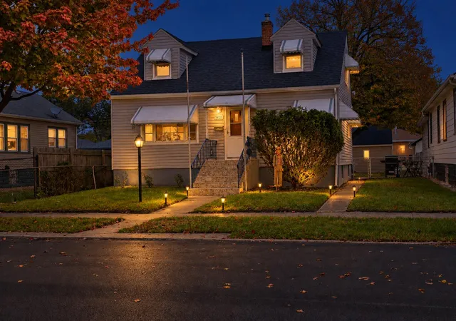 Photo 2 of Single family home for sale at 14123 S Mackinaw Ave, Chicago, IL 60633 | MLS# 847436 | Listing updated on 2026-10-27