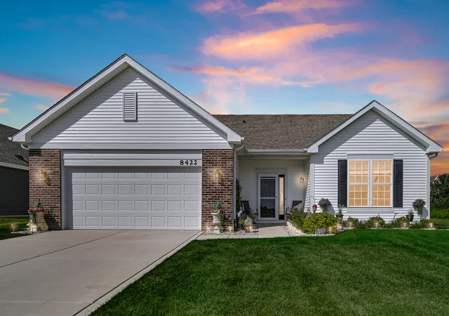 Photo 1 of Single family home for sale at 8422 Kannon Dr, Lowell, IN 46356 | MLS# 847445 | Listing updated on 2026-10-27