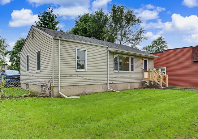 Single family home for sale at 1512 E 173rd Street, Hammond, IN 46324 | MLS# 847460