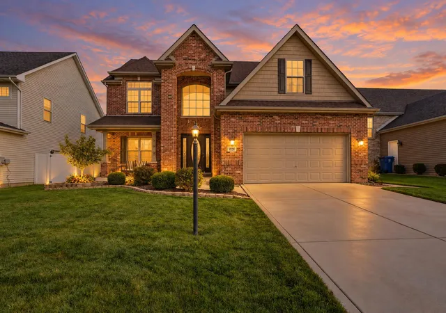 Photo 1 of Single family home for sale at 10367 Nicklaus St, Crown Point, IN 46307 | MLS# 847464 | Listing updated on 2026-10-29