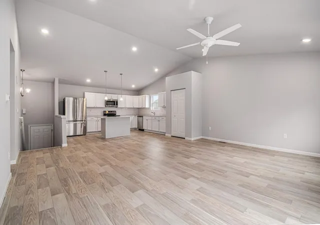 Photo 2 of Single family home for sale at 123 Mayfield Dr, Michigan City, IN 46360 | MLS# 847471 | Listing updated on 2026-10-28