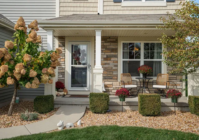 Photo 1 of Single family home for sale at 11502 Georgia St, Crown Point, IN 46307 | MLS# 847487 | Listing updated on 2026-10-28