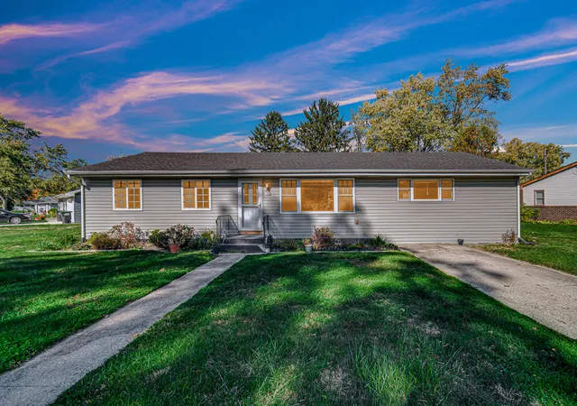 Photo 1 of Single family home for sale at 6084 Meadowlark St, Portage, IN 46368 | MLS# 847551 | Listing updated on 2026-10-29
