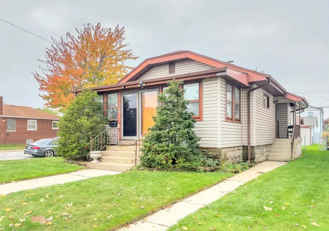 Photo 1 of House for sale at 1456 Warwick Ave, Whiting, IN 46394 | MLS# 847481 | Listing updated on 2026-10-28