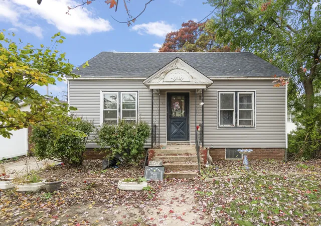 Single family home for sale at 780 Water St, Hobart, IN 46342 | MLS# 847488