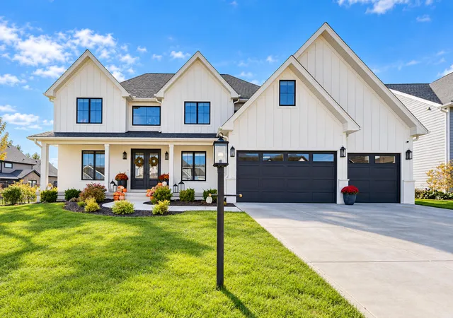 Photo 1 of Mansion for sale at 13341 Waterleaf Dr, Saint John, IN 46373 | MLS# 847500 | Listing updated on 2026-10-28