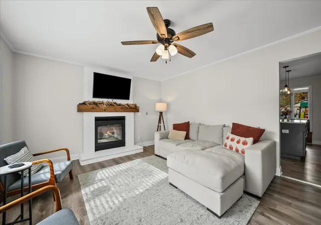 Photo 3 of Single family home for sale at 150 High St, Valparaiso, IN 46383 | MLS# 847583 | Listing updated on 2026-10-30