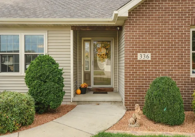 Photo 2 of Single family home for sale at 336 Juniper St NW, De Motte, IN 46310 | MLS# 847517 | Listing updated on 2026-10-29