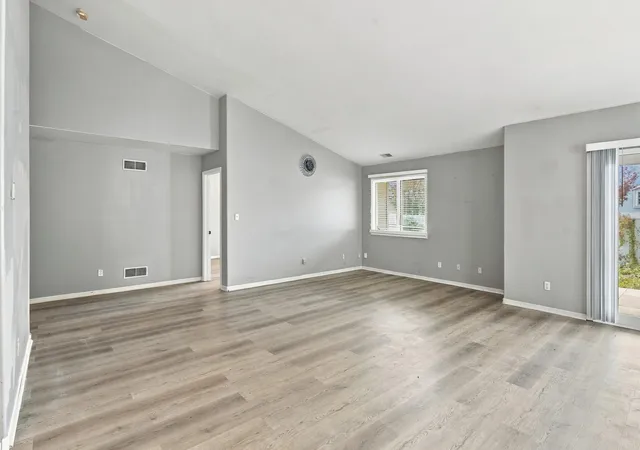 Photo 3 of Multi family home for sale at 9624 Jackson Ct, Crown Point, IN 46307 | MLS# 847514 | Listing updated on 2026-10-29