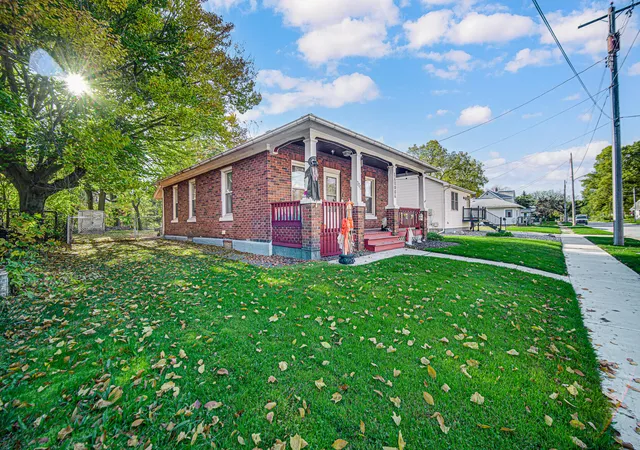 Photo 1 of Single family home for sale at 119 Warsaw St, La Porte, IN 46350 | MLS# 847578 | Listing updated on 2026-10-30
