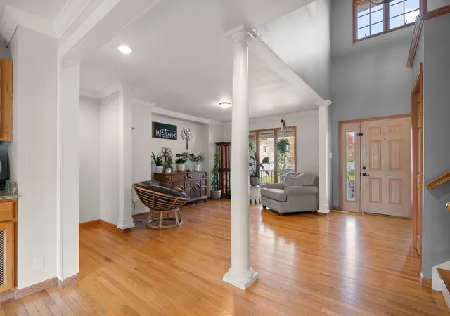 Photo 1 of Single family home for sale at 12 Kincraig Dr, Valparaiso, IN 46385 | MLS# 847536 | Listing updated on 2026-10-29