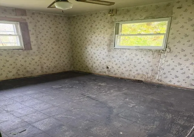 Photo 4 of Single family home for sale at 2849 Central Dr, Gary, IN 46407 | MLS# 847528 | Listing updated on 2026-10-29