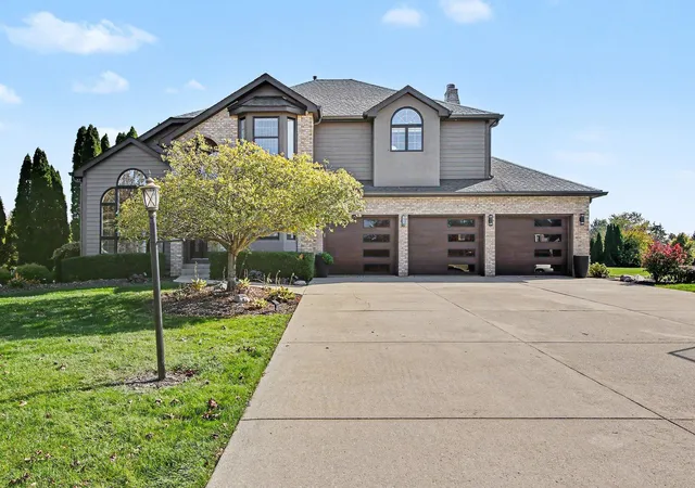 Single family home for sale at 5915 E 107th Place, Crown Point, IN 46307 | MLS# 847546