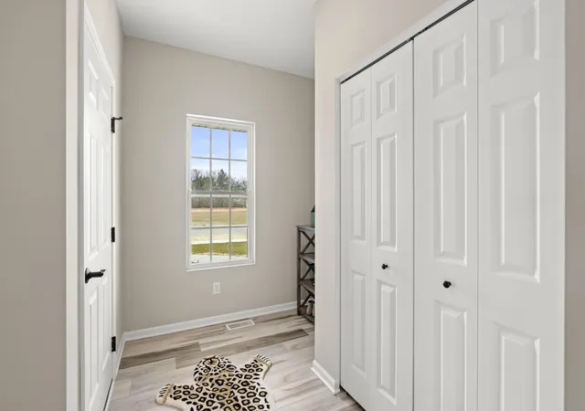 Photo 1 of Single family home for sale at 10544 Kansas St, Crown Point, IN 46307 | MLS# 847553 | Listing updated on 2026-10-29