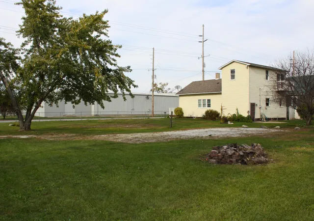 Photo 4 of Single family home for sale at 480 Washington St, La Porte, IN 46350 | MLS# 847566 | Listing updated on 2026-10-30