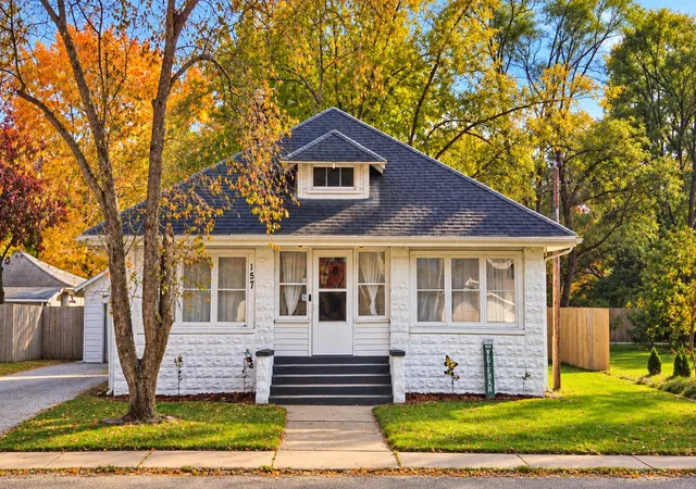 Photo 1 of Single family home for sale at 157 W High St, Wheatfield, IN 46392 | MLS# 847591 | Listing updated on 2026-10-30