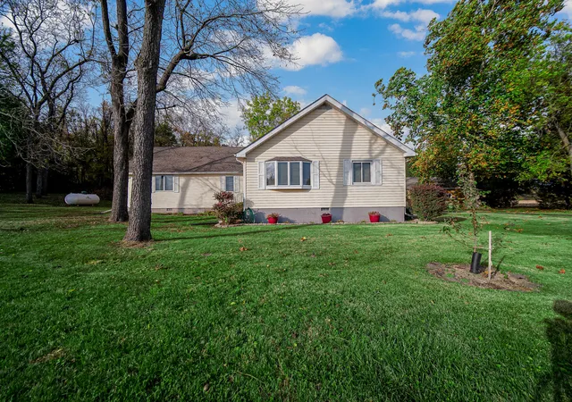 Photo 3 of Single family home for sale at 4190 W 1450 North, Wheatfield, IN 46392 | MLS# 847625 | Listing updated on 2026-10-30
