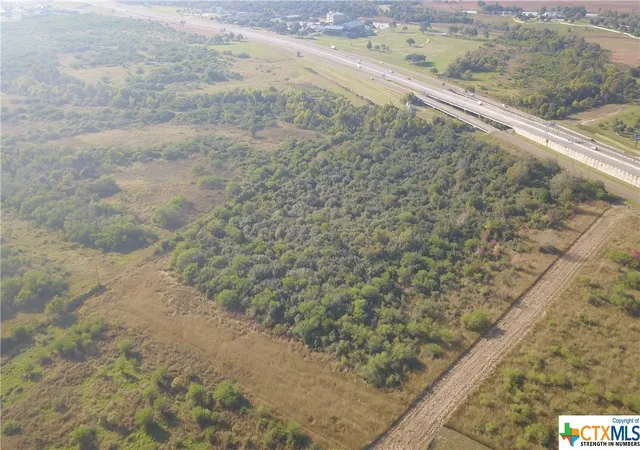 Photo 3 of Land for sale at 00 Ne Zac Lentz Pkwy, Victoria, TX 77904 | MLS# 541994 | Listing updated on 2026-04-27