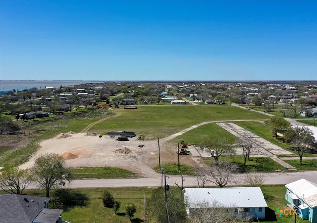 5th image of 504 S 4Th St, Seadrift, TX 77983 | MLS# 572502