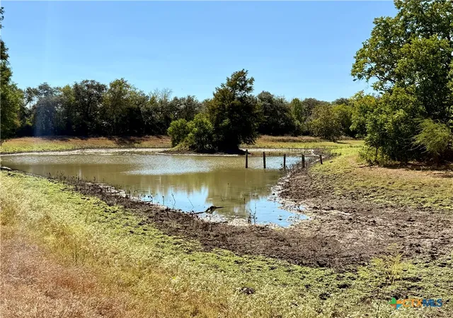 25th image of 2944 State Hwy 111, Yoakum, TX 77995 | MLS# 596361