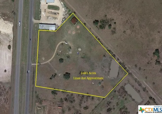 1st image of 14336 N Us 77 Hwy, Victoria, TX 77904 | MLS# 479418