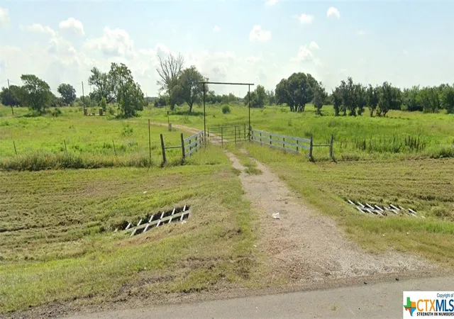 2nd image of 14336 N Us 77 Hwy, Victoria, TX 77904 | MLS# 479418