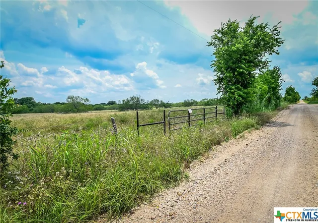 Homes for sale in Waelder, TX | 000 County Road 447, Waelder, TX 78959 | MLS# 510935