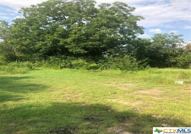 Photo 2 of Land for sale at 2400 2406 Airport Rd, Temple, TX 76504 | MLS# 516534 | Listing updated on 2025-12-31