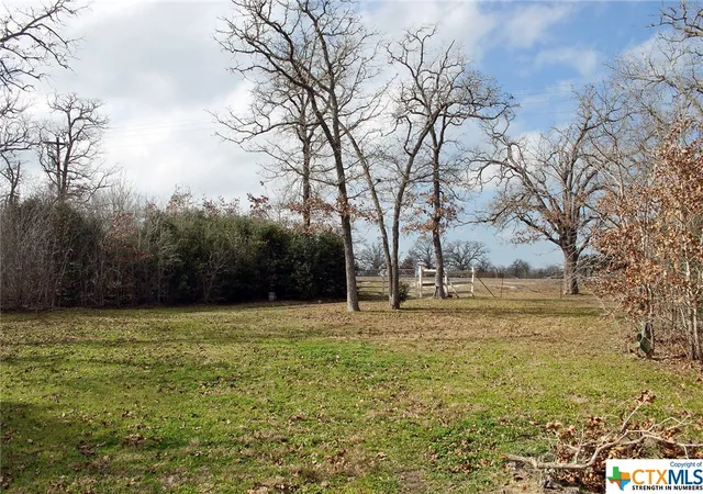 2nd image of 8729 E Fm 20, Dale, TX 78616 | MLS# 531222
