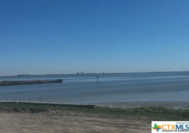 12th image of 507 Fulton St, Port Lavaca, TX 77979 | MLS# 535043