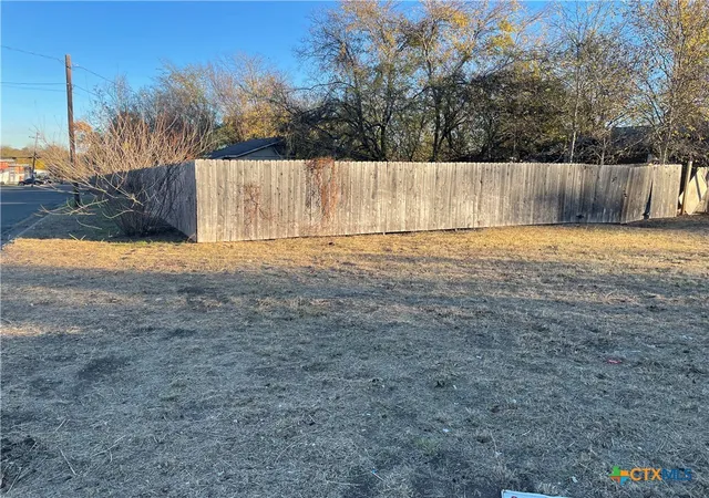 Photo 1 of Land for sale at 1612 N Park St, Killeen, TX 76541 | MLS# 536137 | Listing updated on 2026-07-30