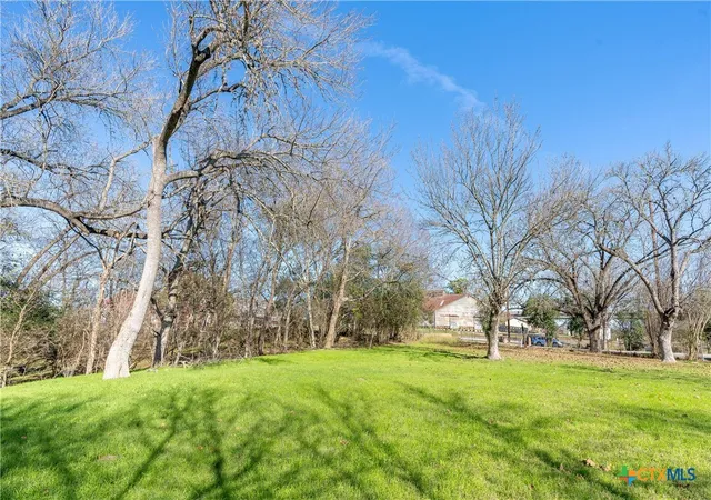 5th image of 505 N Commerce St, Lockhart, TX 78644 | MLS# 546983