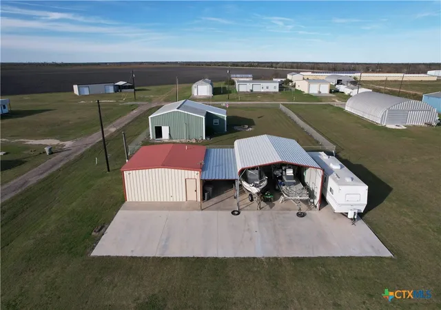 3rd image of 1012 W Denver Ave, Seadrift, TX 77983 | MLS# 549482