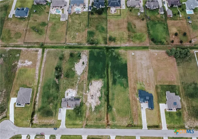 3rd image of 594 Dayspring, Victoria, TX 77904 | MLS# 552006