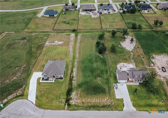 2nd image of 664 Dayspring, Victoria, TX 77904 | MLS# 552015