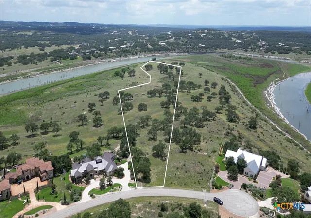 2nd image of 757 Pacific Pl, Spring Branch, TX 78070 | MLS# 554253