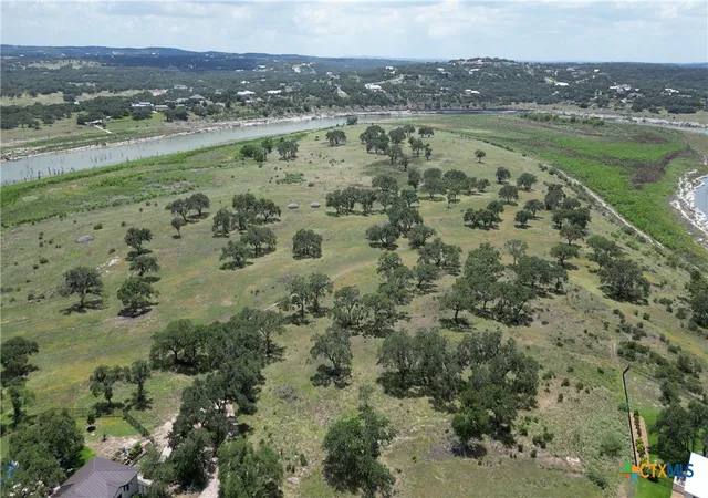 3rd image of 757 Pacific Pl, Spring Branch, TX 78070 | MLS# 554253