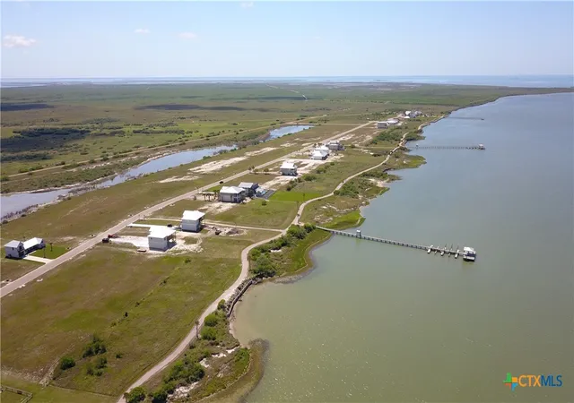 5th image of Lot 17 Blk 2 Bay Club Dr, Seadrift, TX 77983 | MLS# 555105