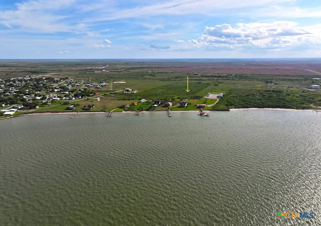 2nd image of 373 N Blackburn Ave, Port Lavaca, TX 77979 | MLS# 555559