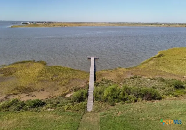 17th image of 3045 Sandy Ln, Palacios, TX 77465 | MLS# 558476