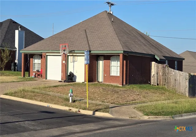 Photo 2 of Multi family home for sale at 3801 Hitchrock Dr, Killeen, TX 76549 | MLS# 558571 | Listing updated on 2025-11-15