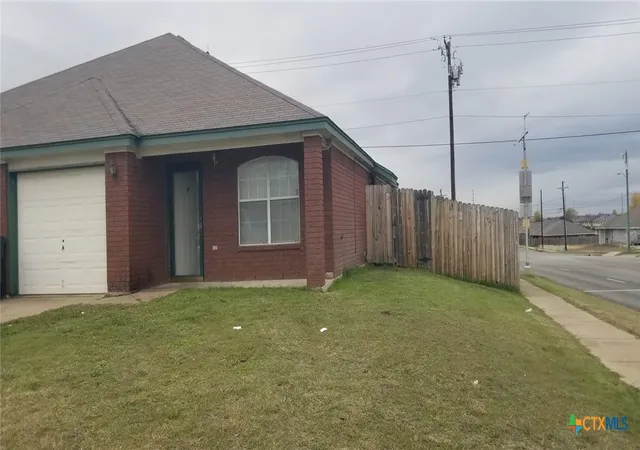 Photo 4 of House for sale at 3801 Hitchrock Dr, Killeen, TX 76549 | MLS# 558571 | Listing updated on 2025-11-15