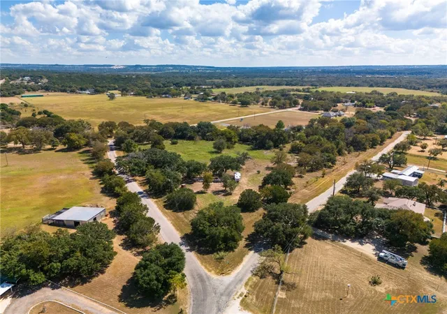 Photo 2 of Sale Pending at 134 Riverside Spur, Killeen, TX 76542 | MLS# 558830 | Listing updated on 2026-07-22