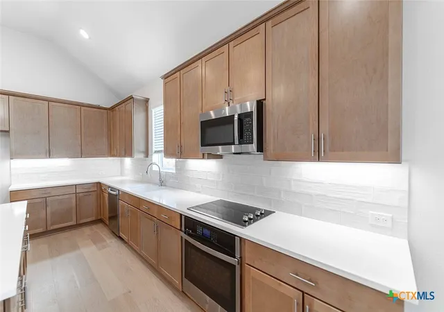 Photo 2 of Single family home for sale at 129 Elderberry Dr, Salado, TX 76571 | MLS# 560168 | Listing updated on 2026-06-24