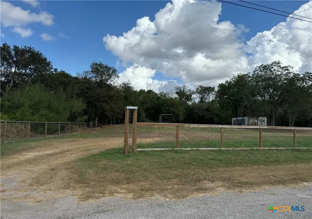 Photo 1 of Land for sale at 408 W South St, Victoria, TX 77901 | MLS# 561435 | Listing updated on 2026-06-09