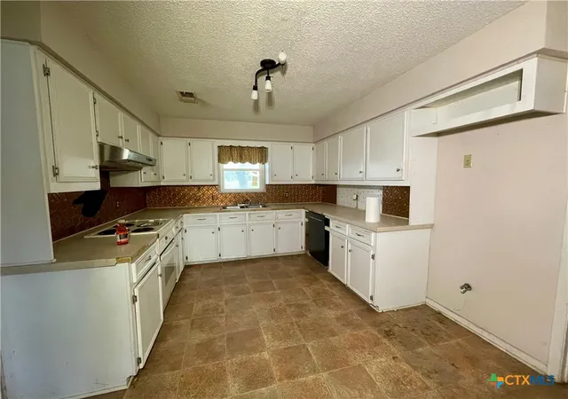 image of 7608 N Hwy 14, Kosse, TX 76653 | MLS# 563288