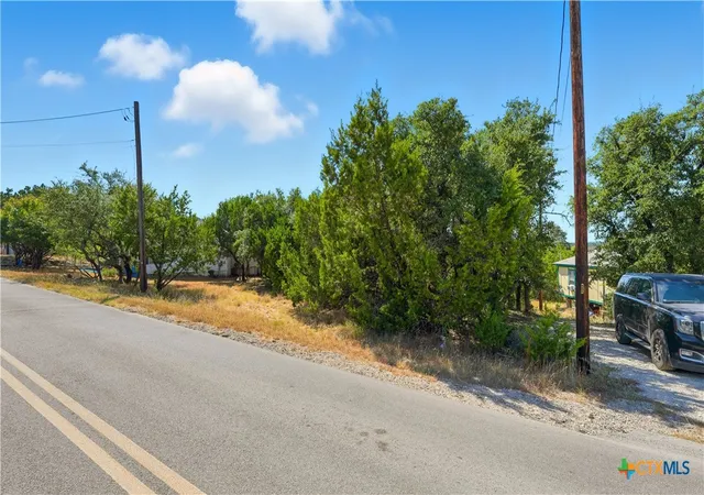 Photo 4 of Land for sale at 470 Tamarack Dr, Canyon Lake, TX 78133 | MLS# 564919 | Listing updated on 2026-04-02
