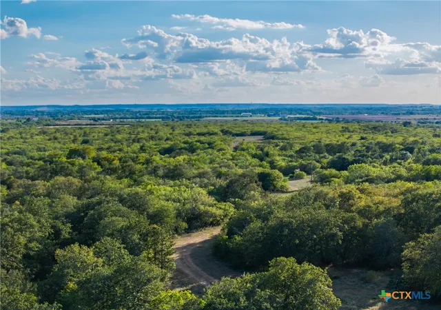 2nd image of 399 Seals Creek Rd, Lockhart, TX 78644 | MLS# 565666