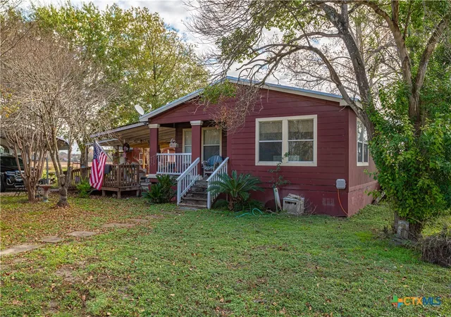 4th image of 8195 Fm 725, Mc Queeney, TX 78123 | MLS# 565578